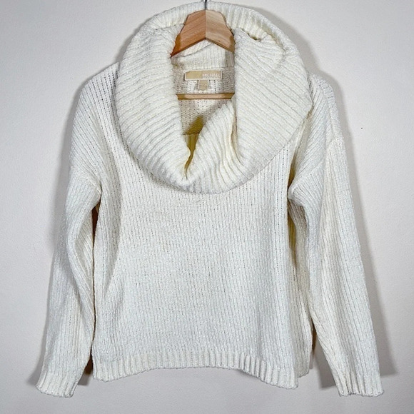 MICHAEL KORS | COWL NECK SWEATER IN WHITE - Picture 3 of 14